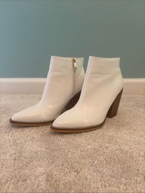 White Pointed-Toe Leather Ankle Boots with Block Heel
